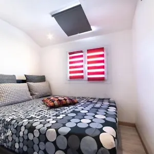 Appartement Ol Eurexpo Axee Tramway Lyon, Meyzieu