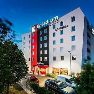 Kyriad Lyon Est Stadium Eurexpo Hotel